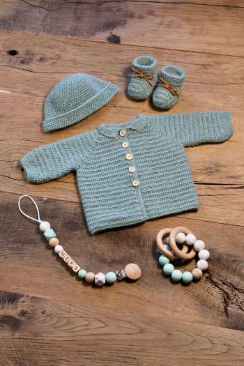 Babyset met vestje, muts en slofjes Haakpakket