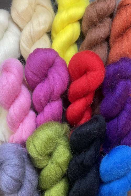 Viltwol voor prikvilten set van 13 kleuren